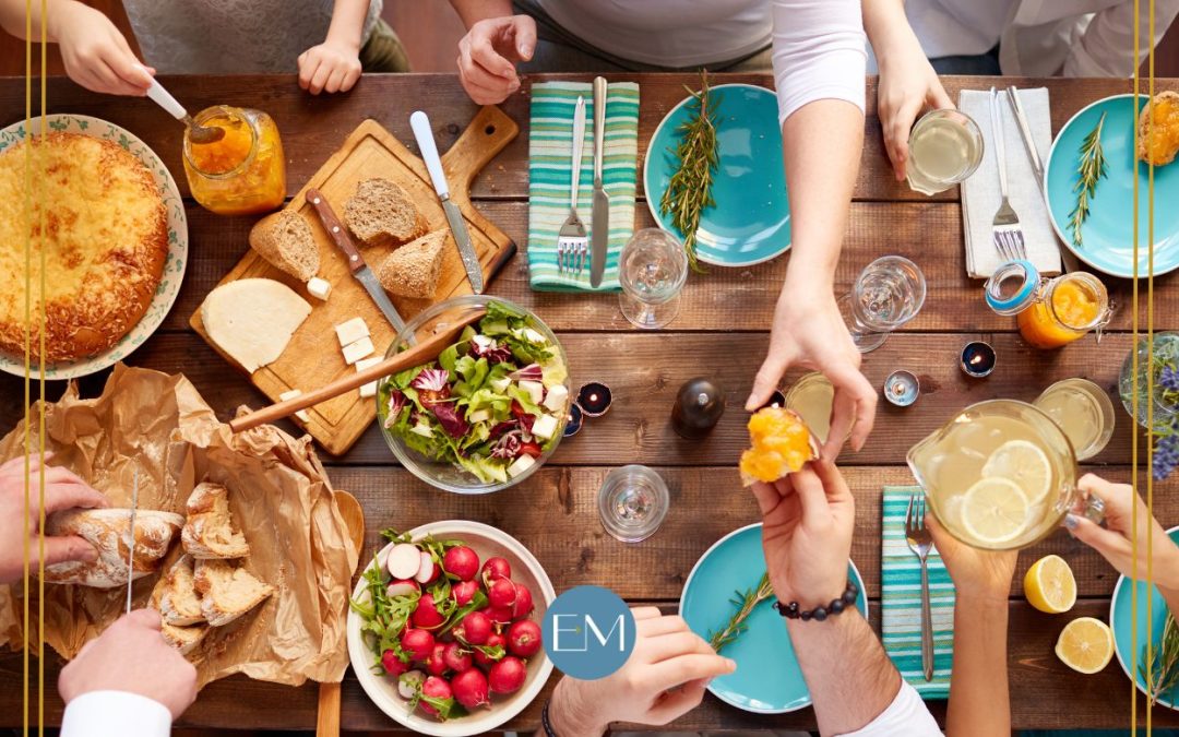 5 Ways to Navigate Family Tension at the Thanksgiving Table